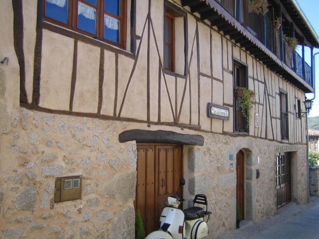 Alojamientos La Herrera San Esteban de la Sierra Esterno foto
